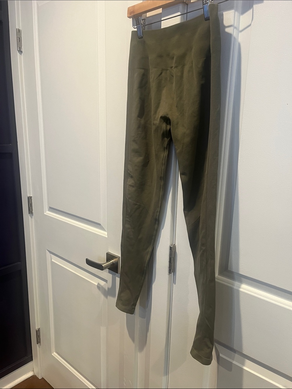 BETTER BODIES Olive Green High-Rise Sweatpants
